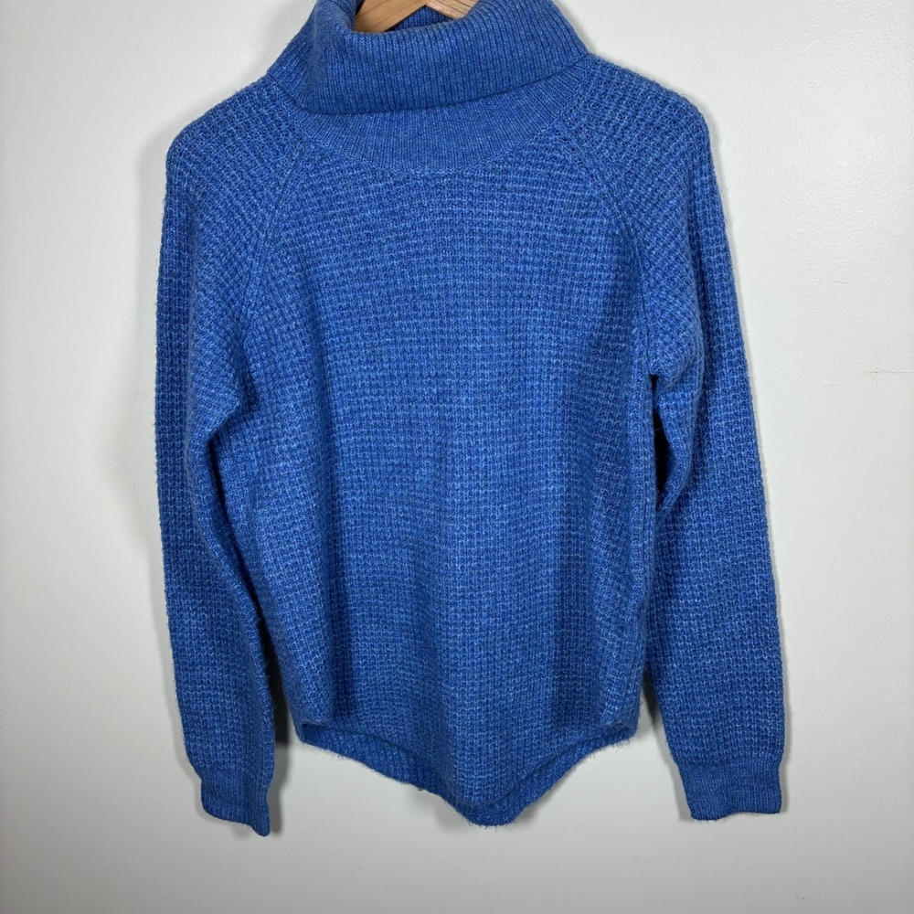 Kuhl Sienna Sweater Waffle Knit Turtleneck Size M Bright Blue Apres Ski Cabin